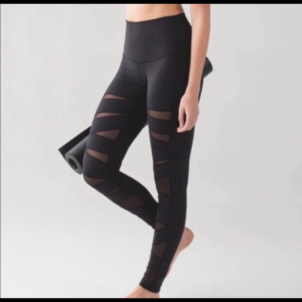 Lululemon Wunder Under Cross-Cross Mesh Leggings